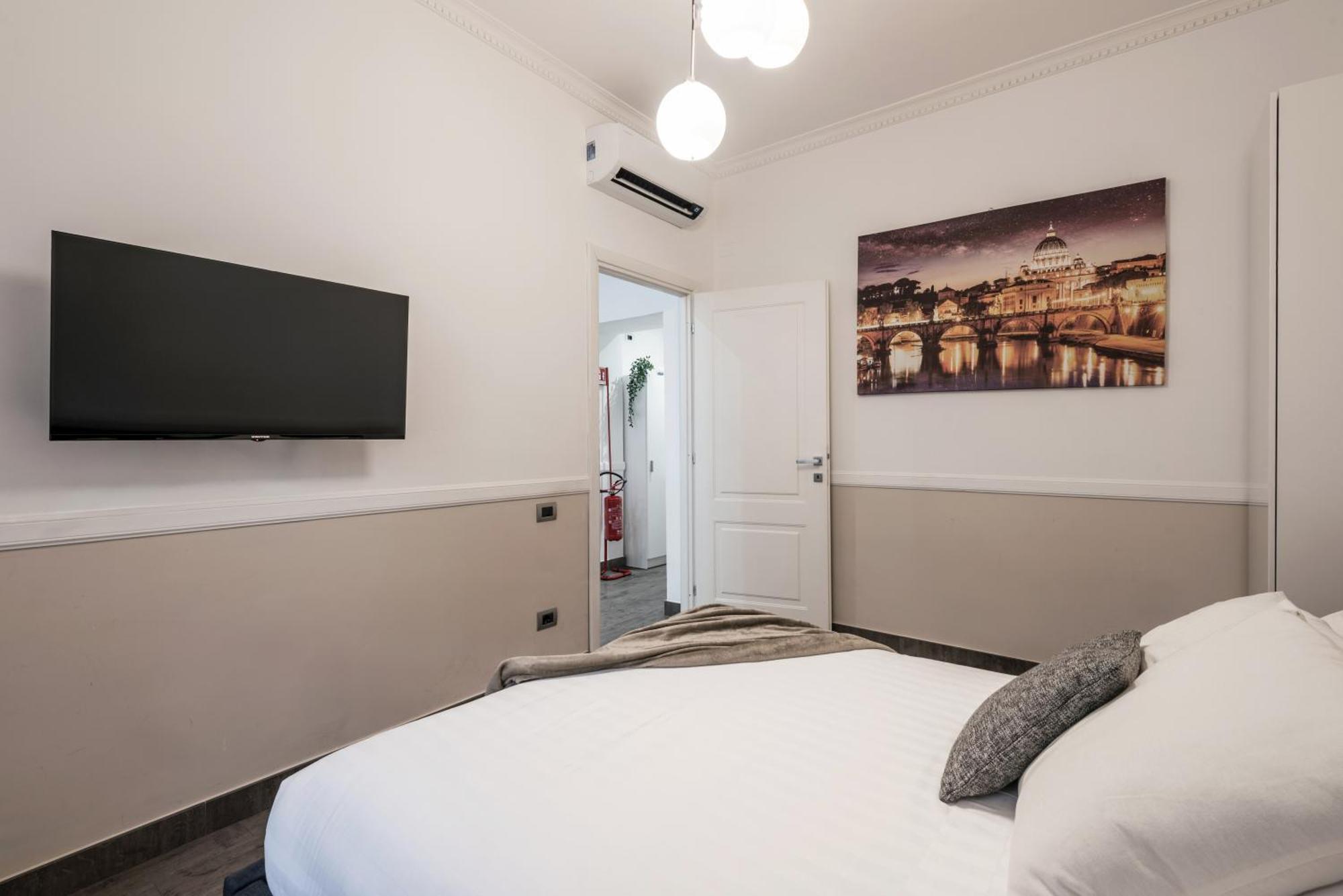 The Rent - In Testaccio District * Rome